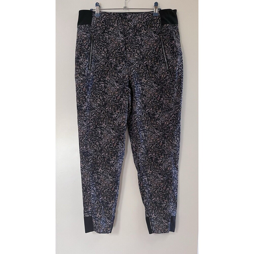Athleta Trekkie North Tapered Jogger Pants Kinetic Abstract Print Womens Size 12